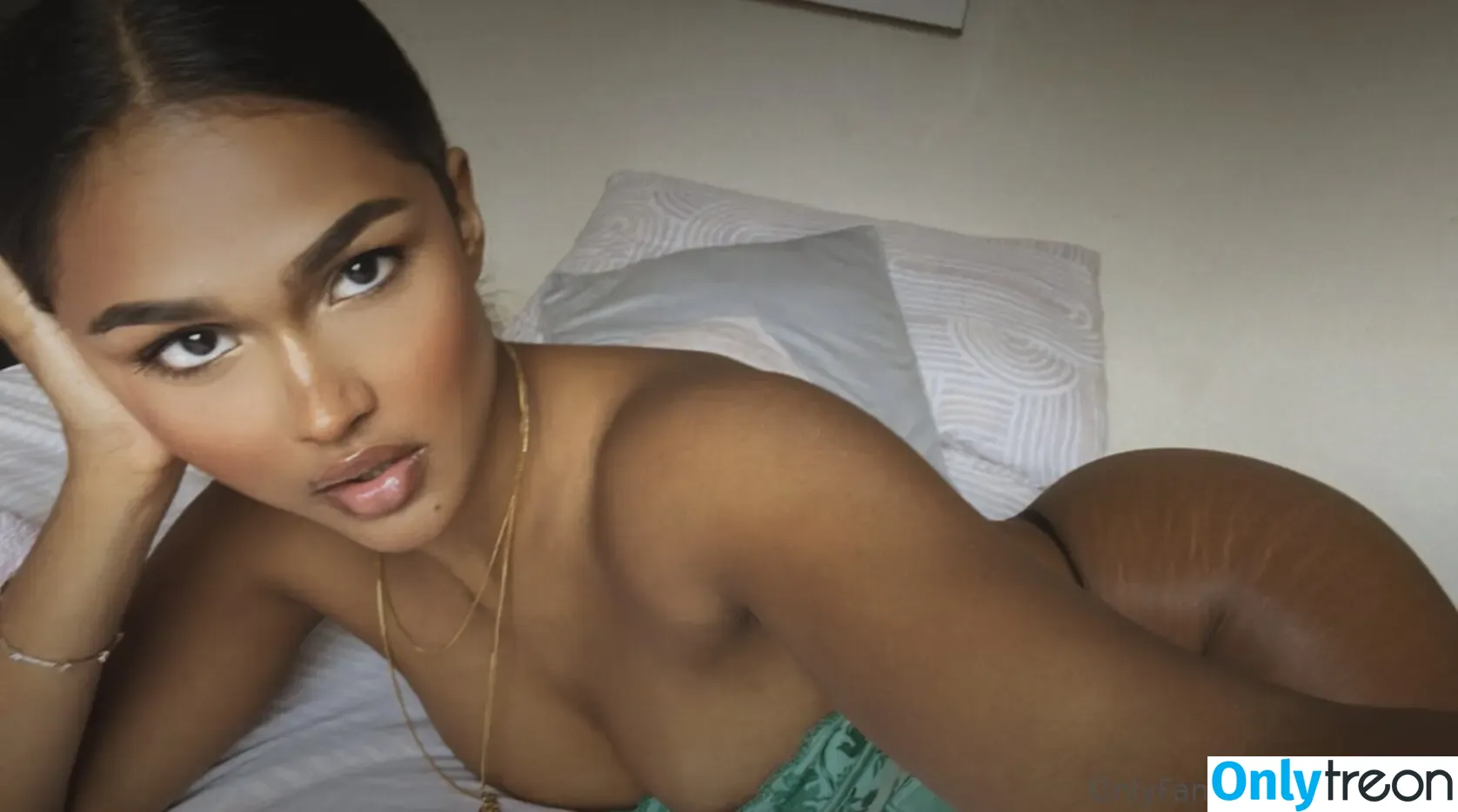 LtsLara nude photo #0034 (Lilmisslanka / itsurlala)
