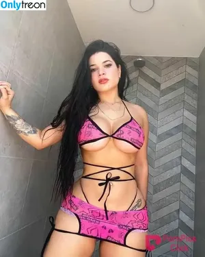  nude photo #0004