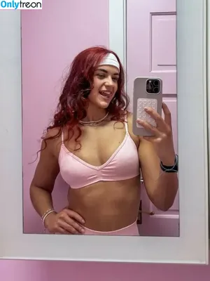 Lucieliftss / Lucie Lifts nude photo #0011