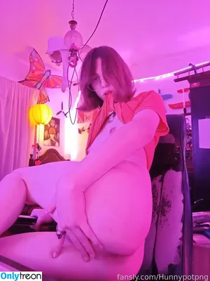 LucieThePervert / lucietheotine nude photo #0002