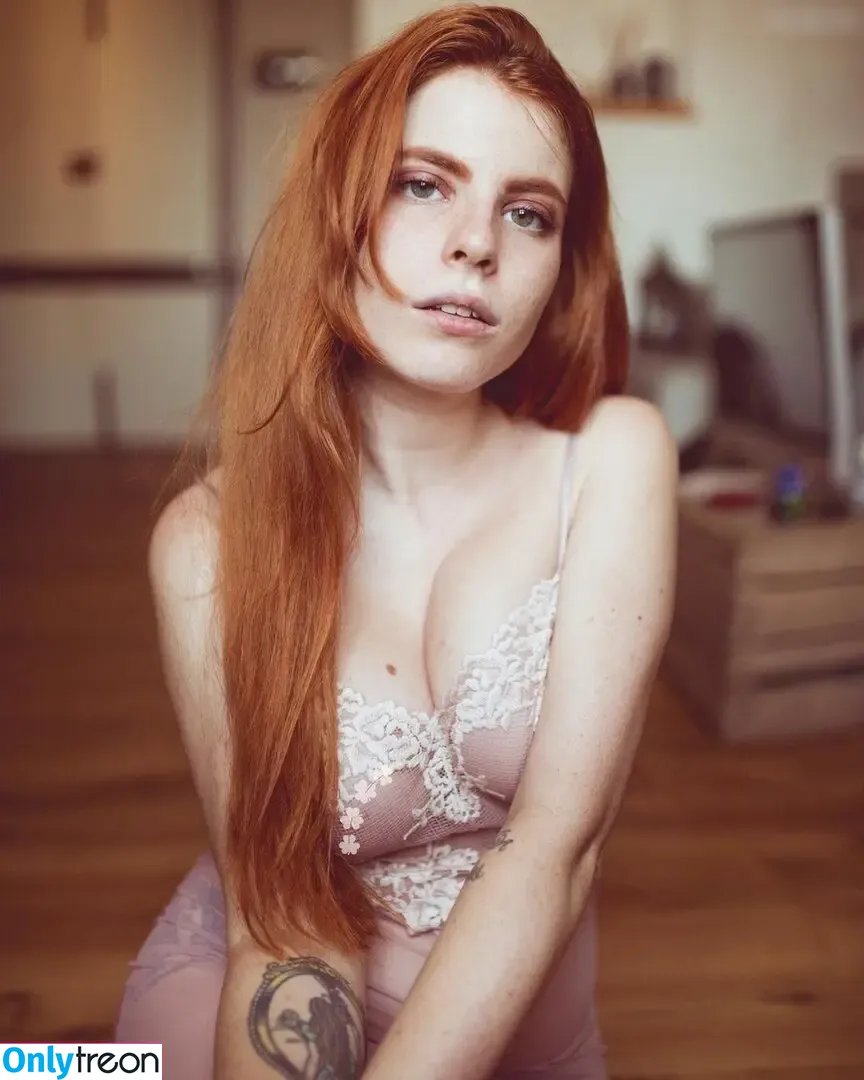 Lucilla Jiggly nude photo #0082 (lucilla.jiggly)