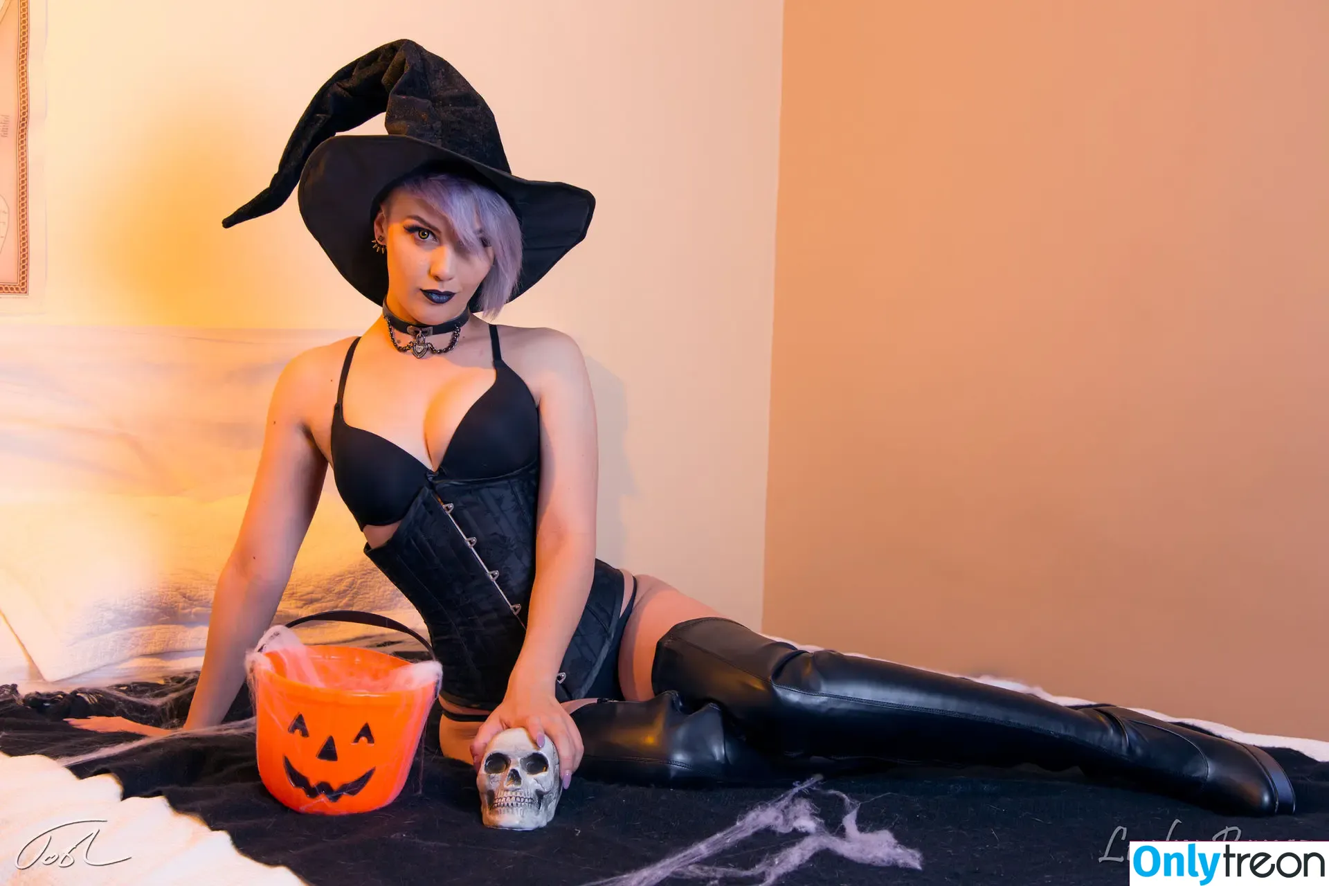 LuckyBonez nude photo #0502 (lucky_bonez)