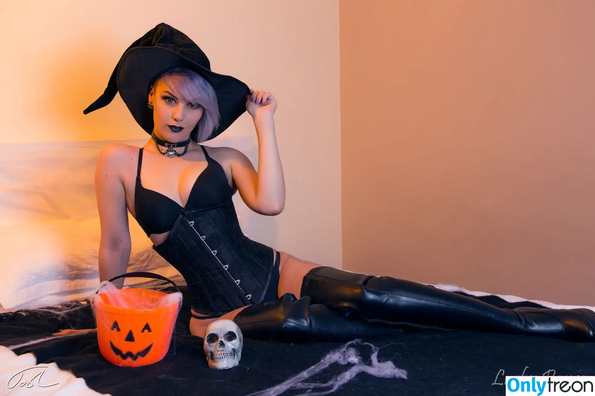 LuckyBonez nude photo #0503 (lucky_bonez)