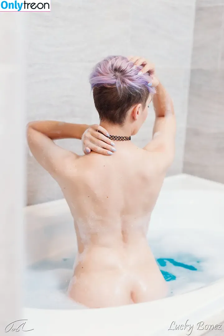 LuckyBonez nude photo #0726 (lucky_bonez)