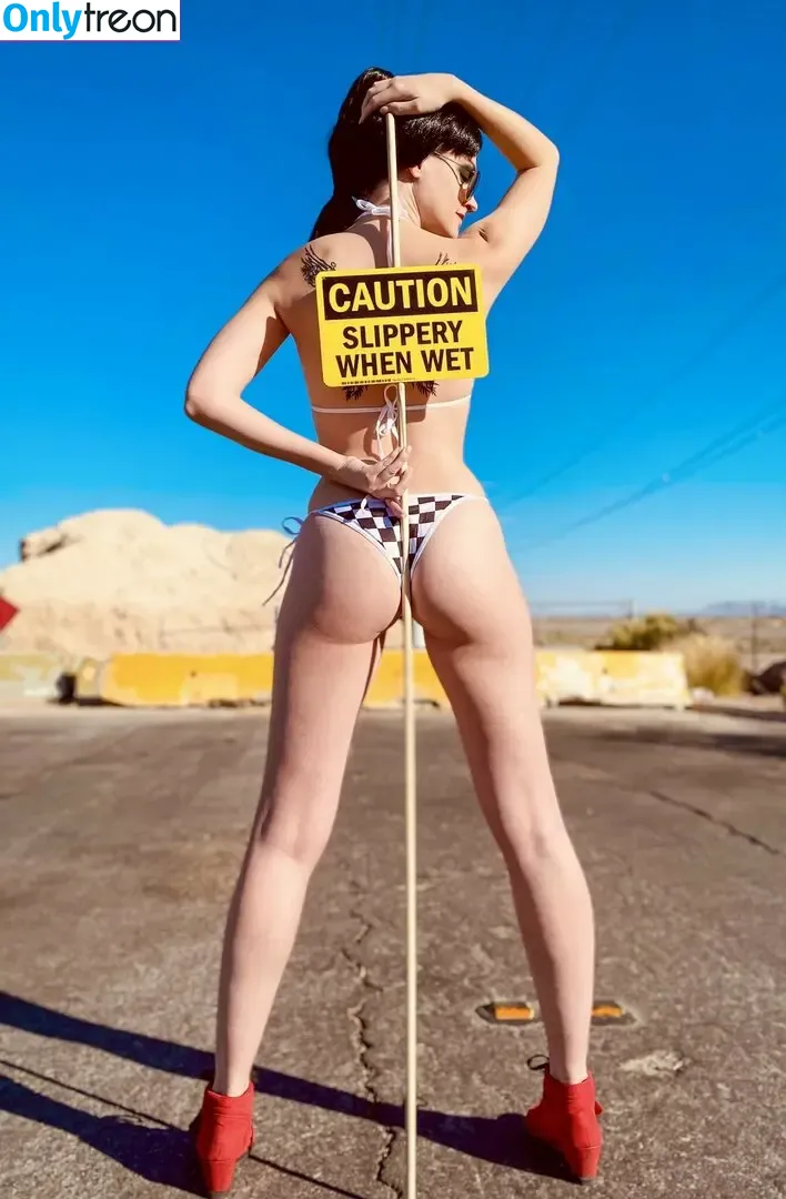 LuckyLemonCosplay nude photo #0007 (Adalemonaide / inspectorlemon / lucky_lemon_cos / lucky_lemon_cosplay)