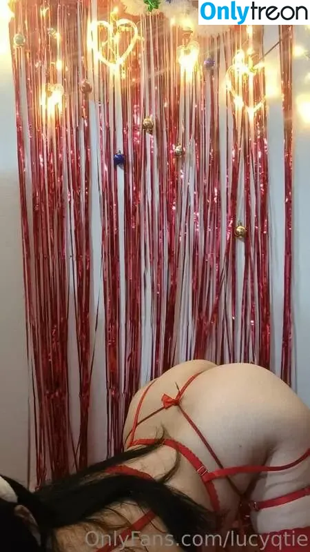 Lucy 666 nude photo #0003 (lucy.666 / lucydevilside)