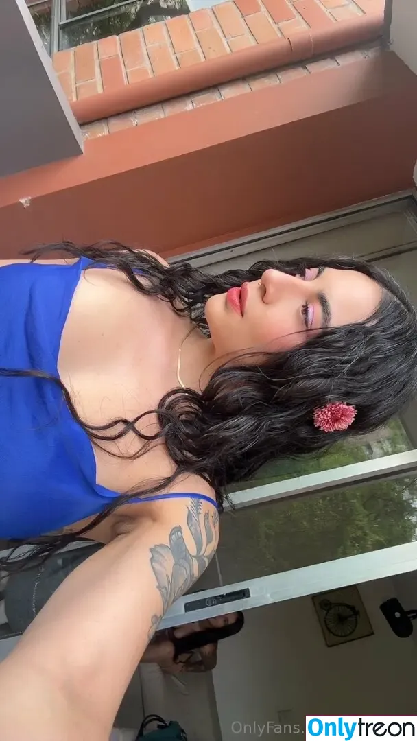 lucy.cielo nude photo #0117 (cielo.bello.7)
