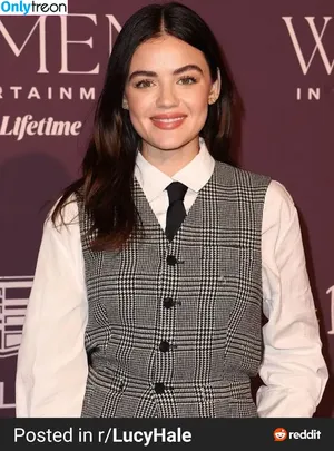 Lucy Hale / lucyhale nude photo #0086
