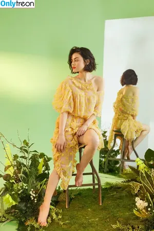 Lucy Hale / lucyhale nude photo #0173