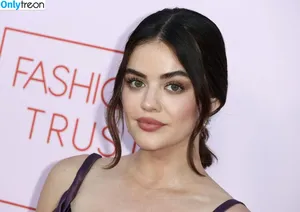 Lucy Hale / lucyhale nude photo #0261