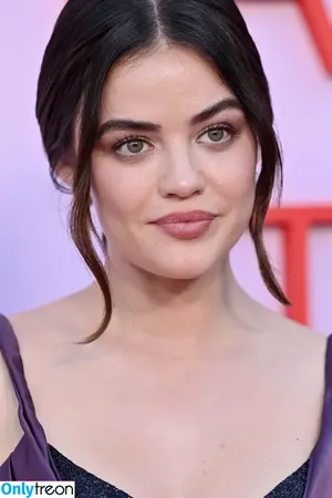 Lucy Hale / lucyhale nude photo #0302
