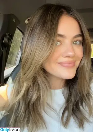 Lucy Hale / lucyhale nude photo #0328