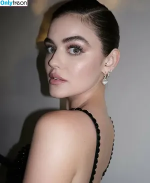 Lucy Hale / lucyhale nude photo #0333
