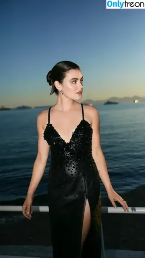Lucy Hale / lucyhale nude photo #0338