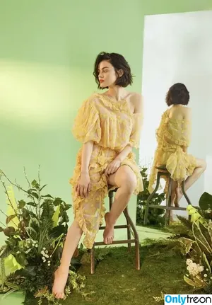 Lucy Hale / lucyhale nude photo #0455