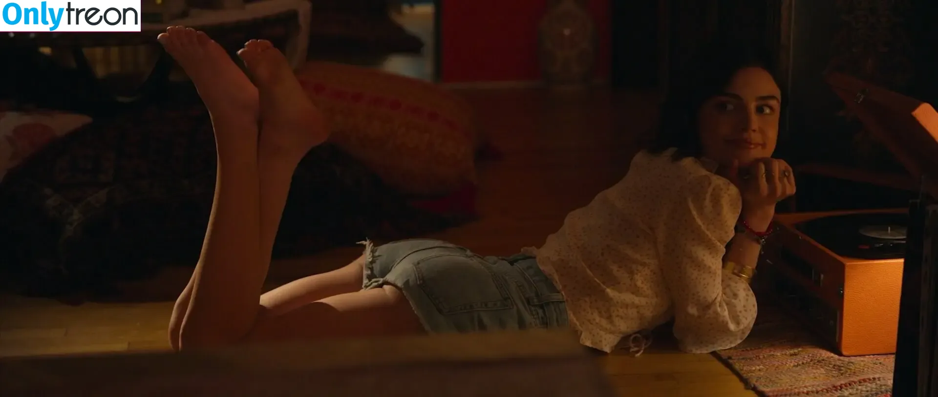 Lucy Hale nude photo #0170 (lucyhale)