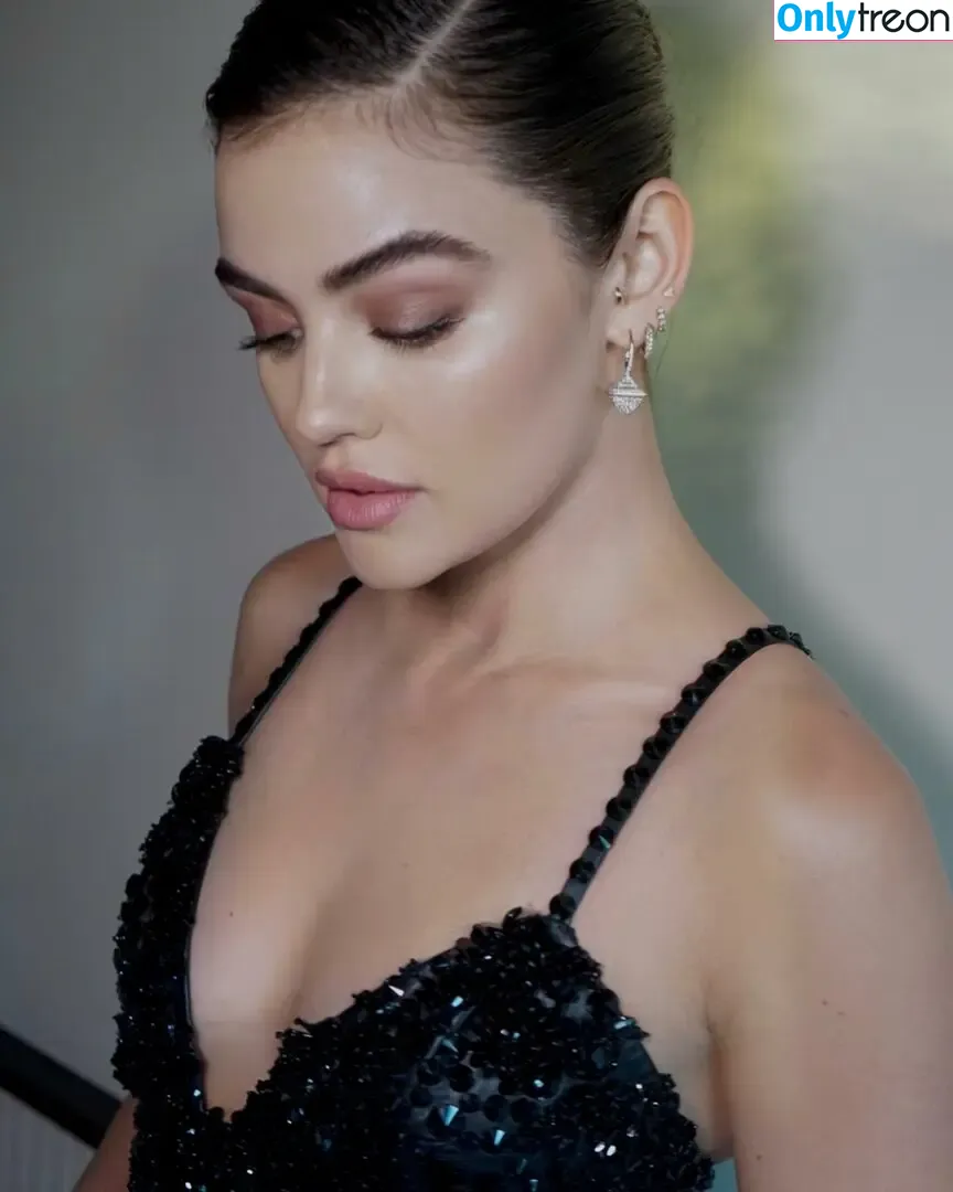 Lucy Hale nude photo #0335 (lucyhale)