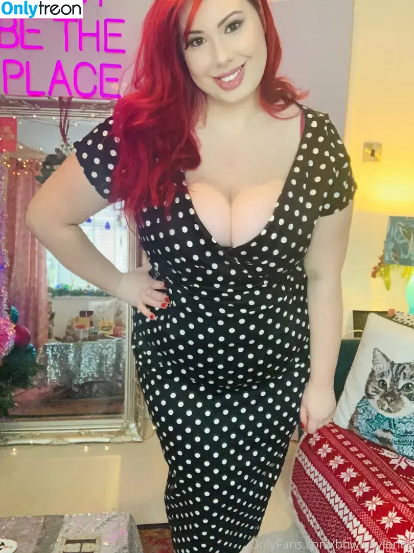lucy-jones nude photo #0200 (lucyfjones)