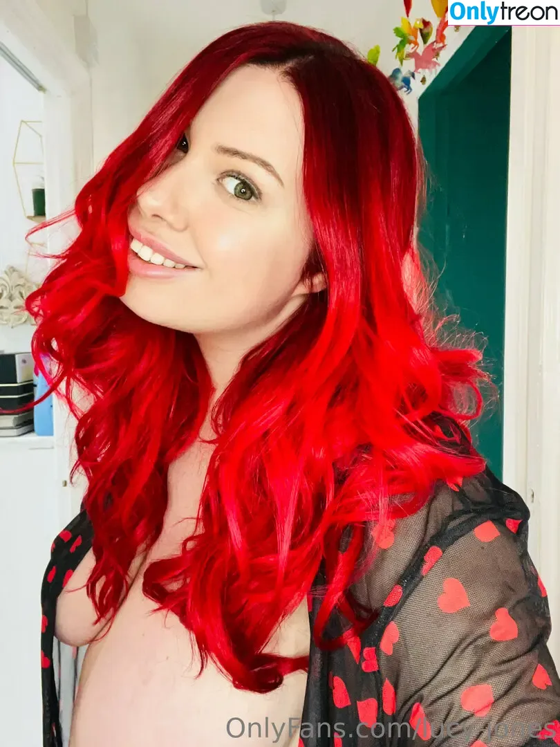 lucy-jones nude photo #0654 (lucyfjones)
