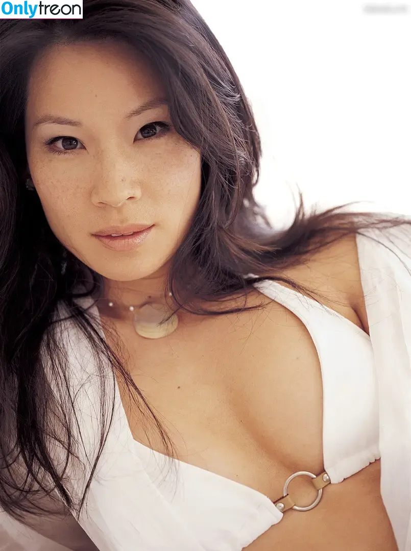 Lucy Liu nude photo #0047 (LucyLiu / xlucyliux)