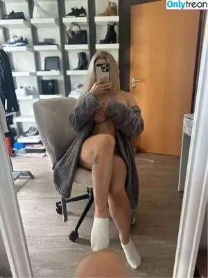  nude photo #0011