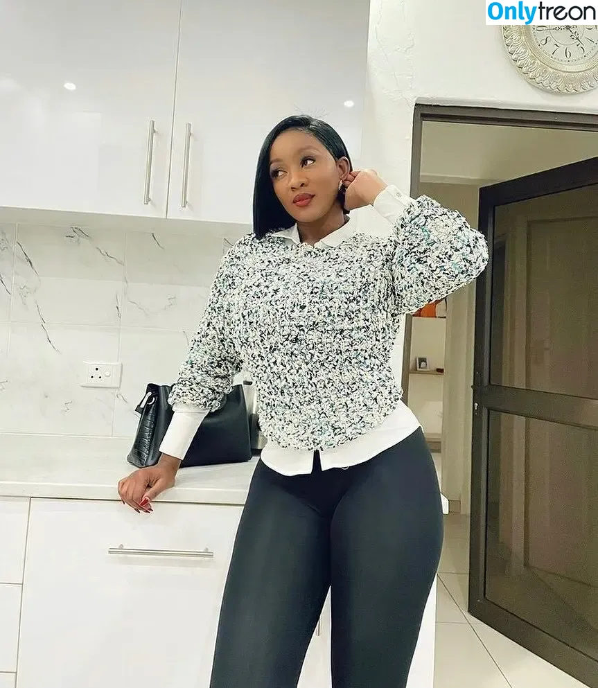 Lucy Malangh nude photo #0036 (lucy_malangh)