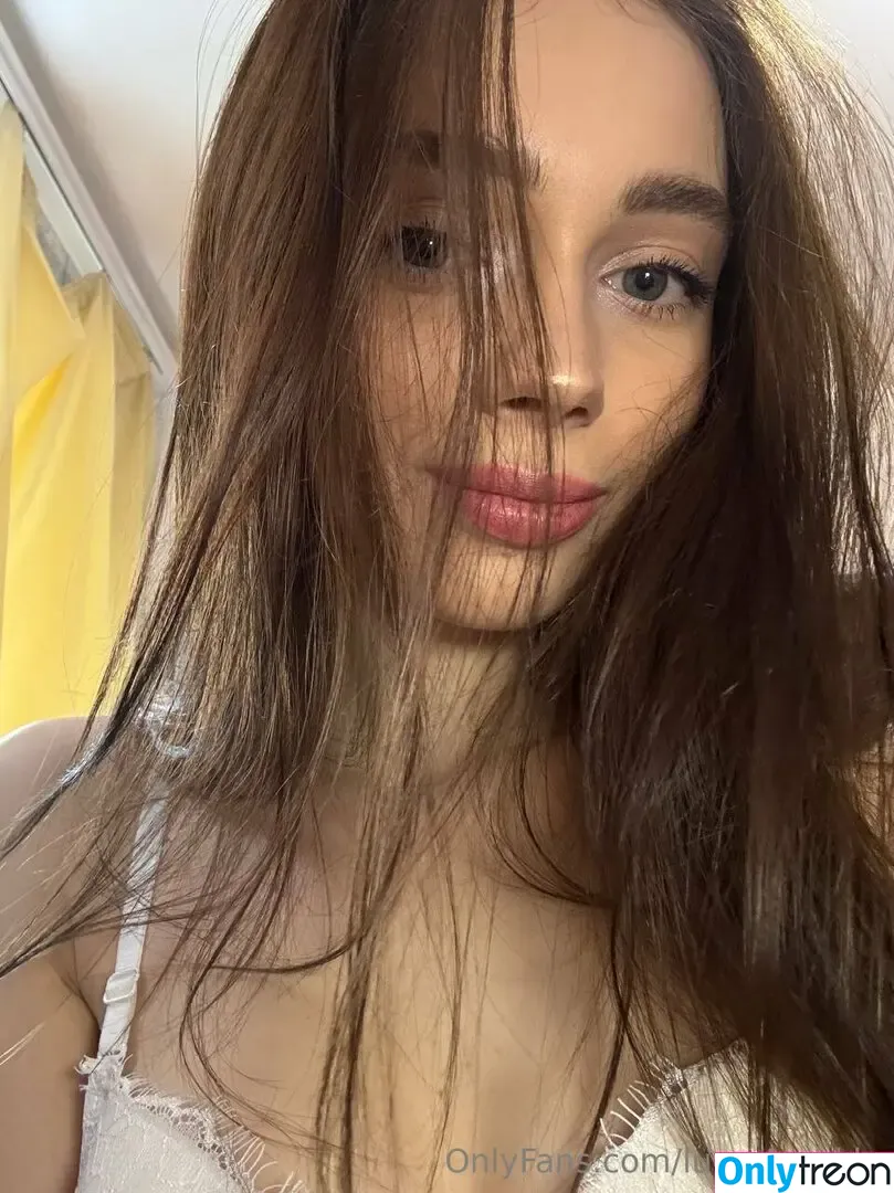 lucy_twinkle nude photo #0046 (lucytwinkle_)