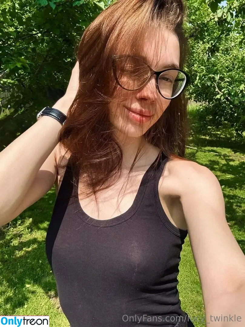 lucy_twinkle nude photo #0066 (lucytwinkle_)