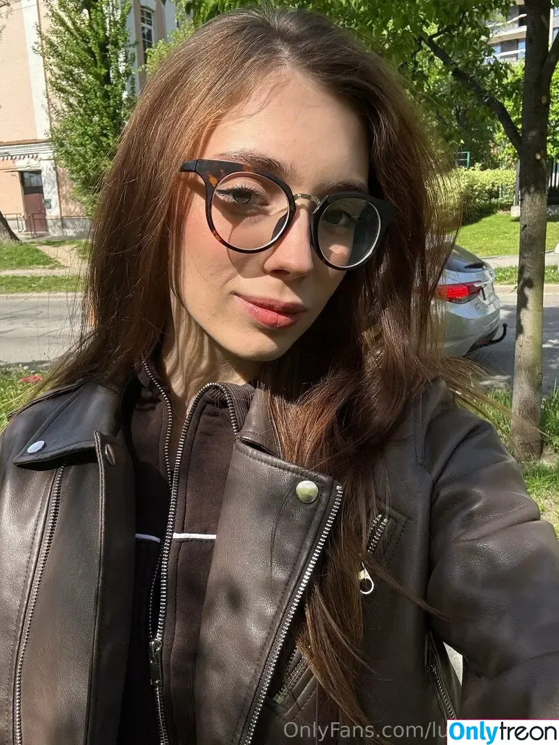 lucy_twinkle nude photo #0068 (lucytwinkle_)