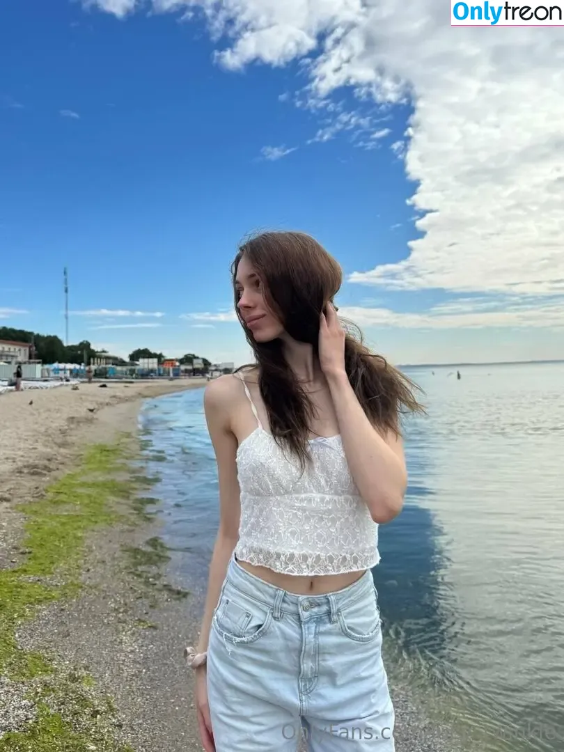 lucy_twinkle nude photo #0083 (lucytwinkle_)