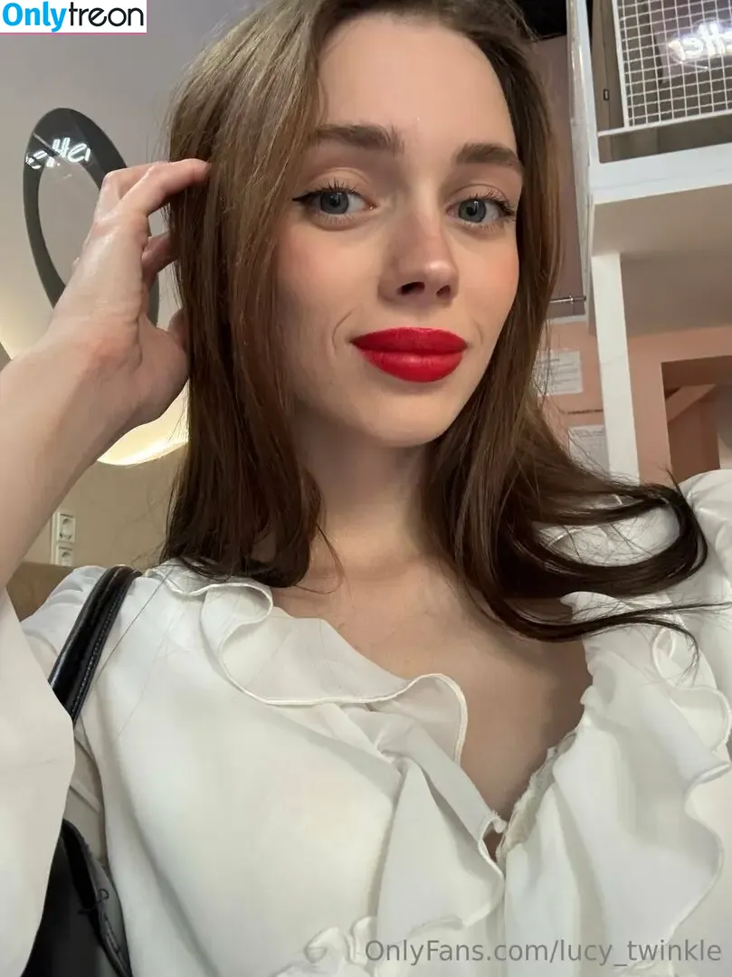 lucy_twinkle nude photo #0084 (lucytwinkle_)