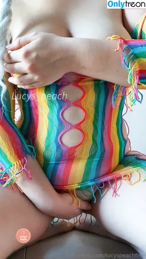 lucyspeachfree / lucyspeaches nude photo #0012