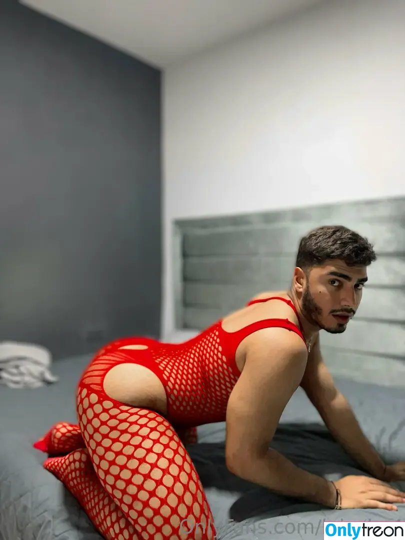 luisgbv4 nude photo #0073 (luisgbv4)
