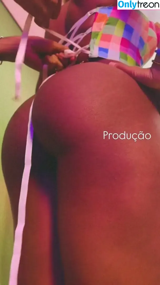 Lumena Aleluia nude photo #0167 (LumenaAleluia / lumena.aleluia)