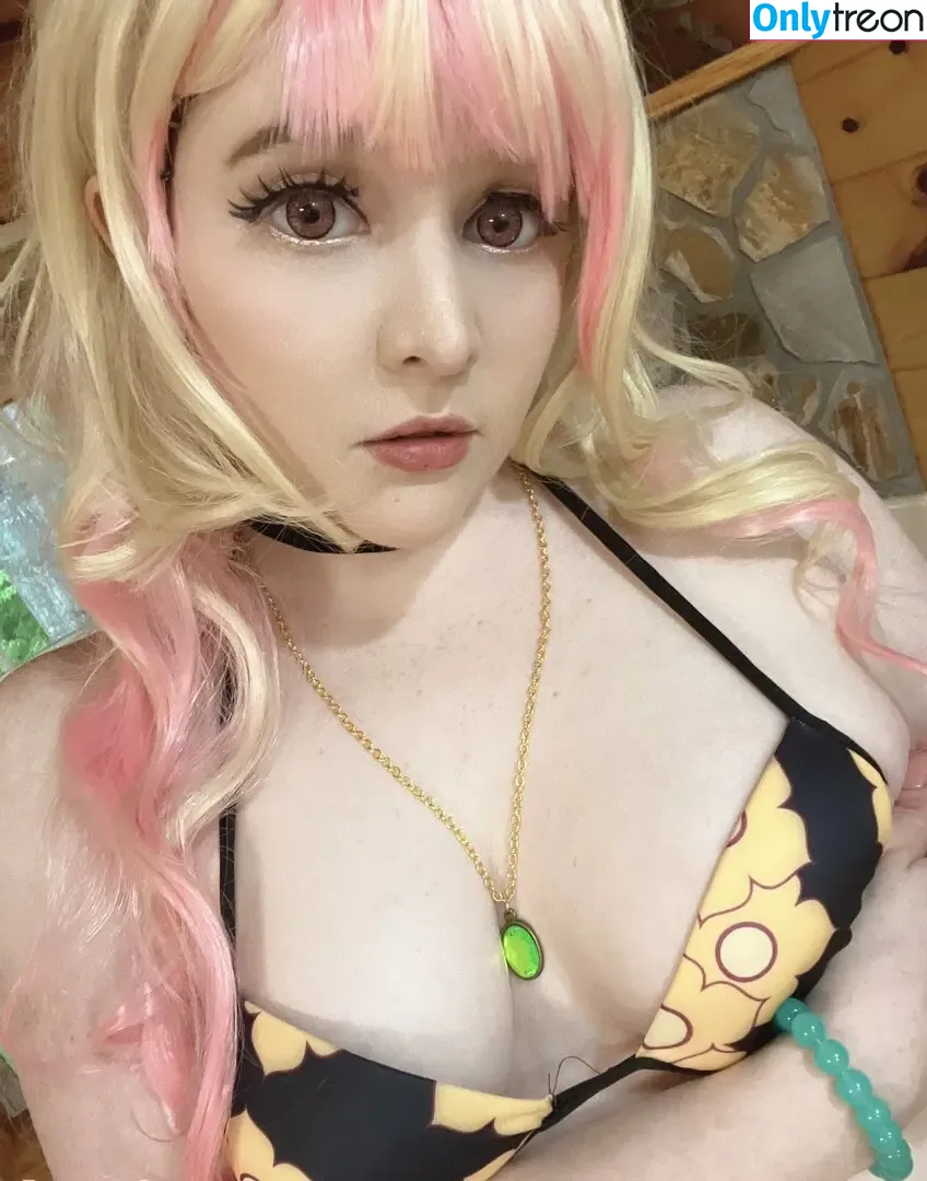Lumina Kira nude photo #0009 (luminakira)