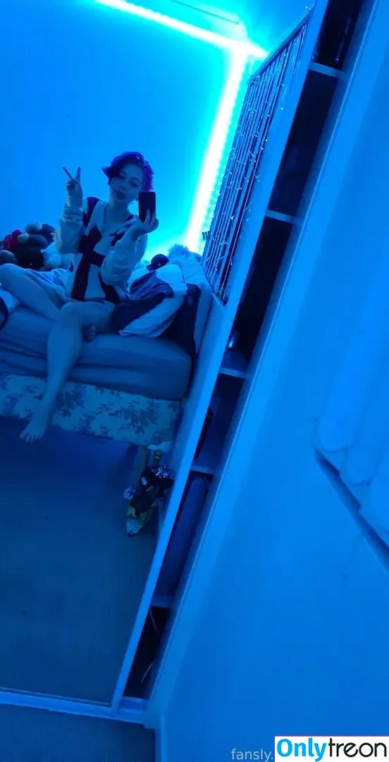 luna_babey nude photo #0012 (luna_baby__)