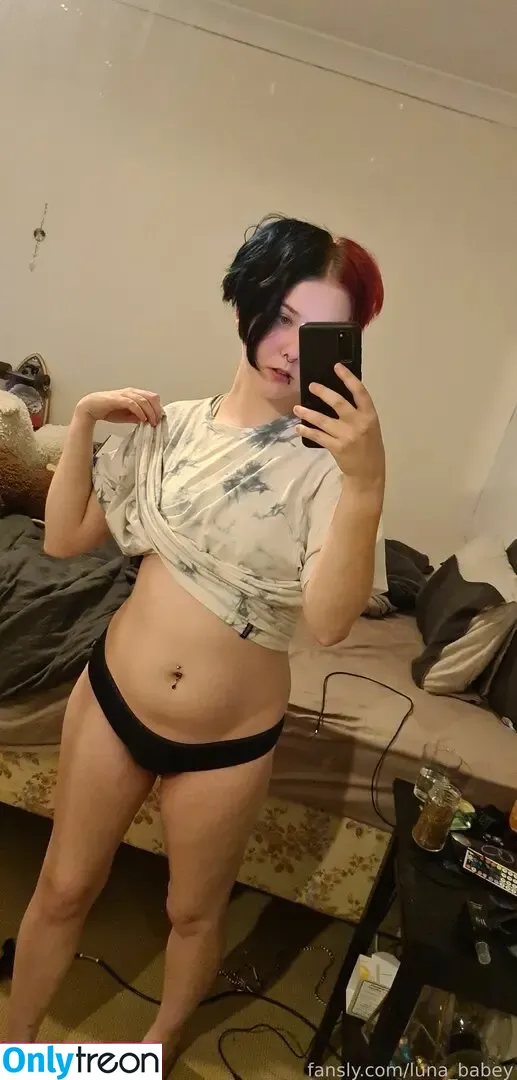 luna_babey nude photo #0029 (luna_baby__)
