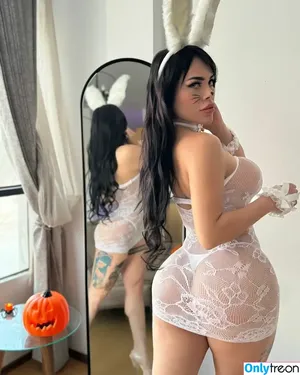 luna_greysss / luna_greyss nude photo #0010