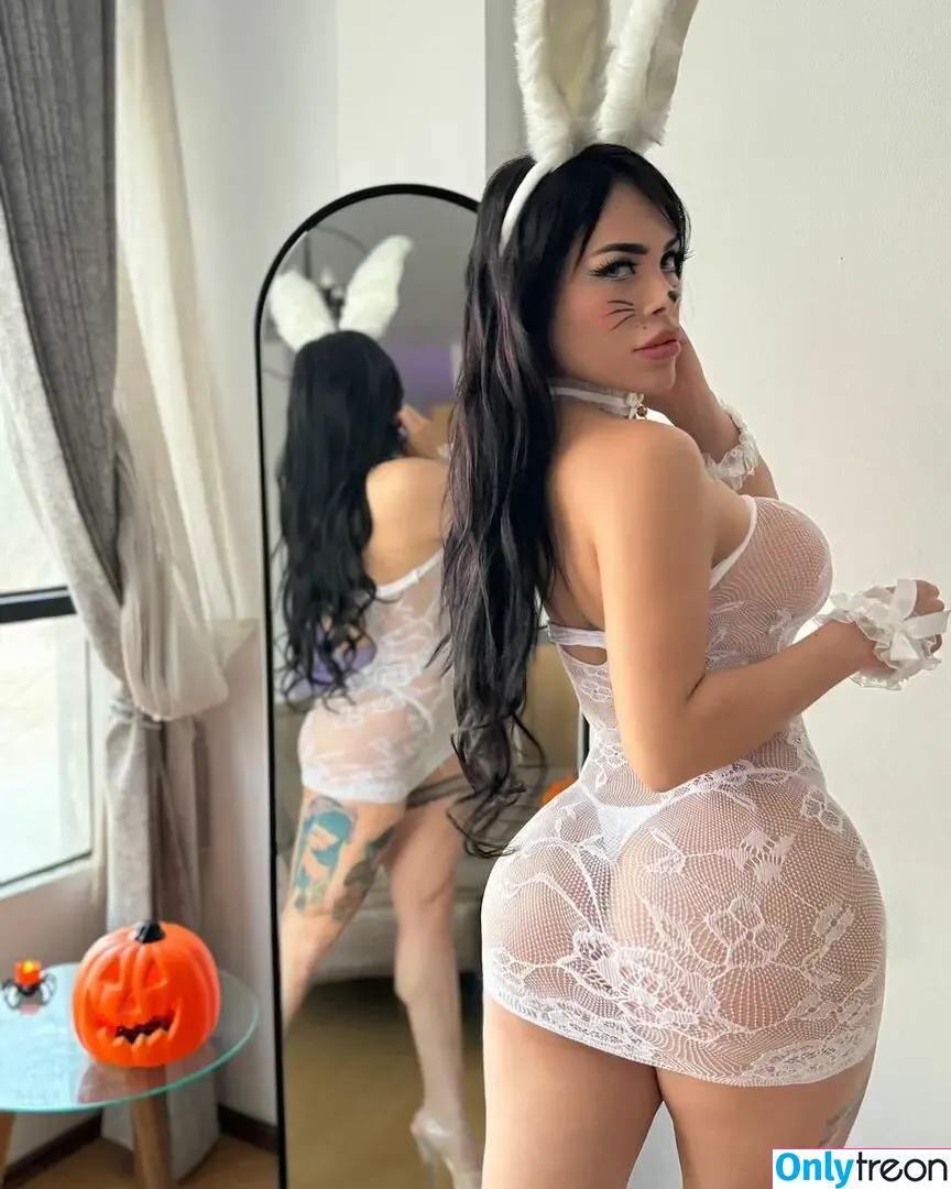 luna_greysss nude photo #0010 (luna_greyss)
