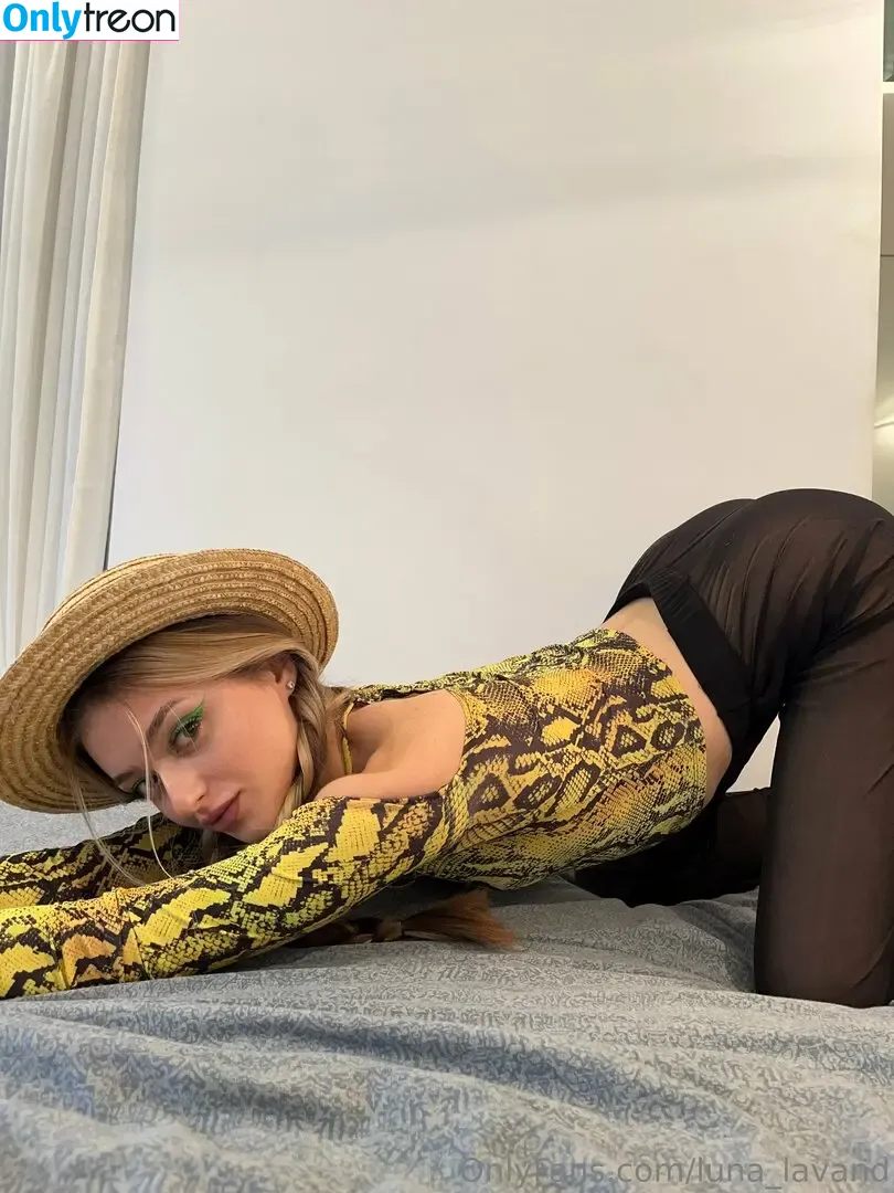 luna_lavand nude photo #0079 (luna.lavand)