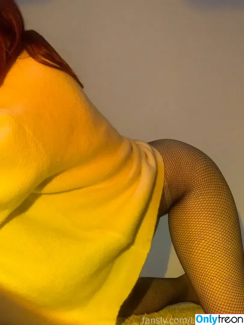 Lunaadesire nude photo #0017 (gxddessxxo)