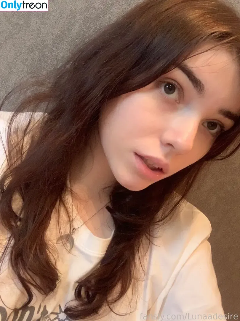 Lunaadesire nude photo #0036 (gxddessxxo)