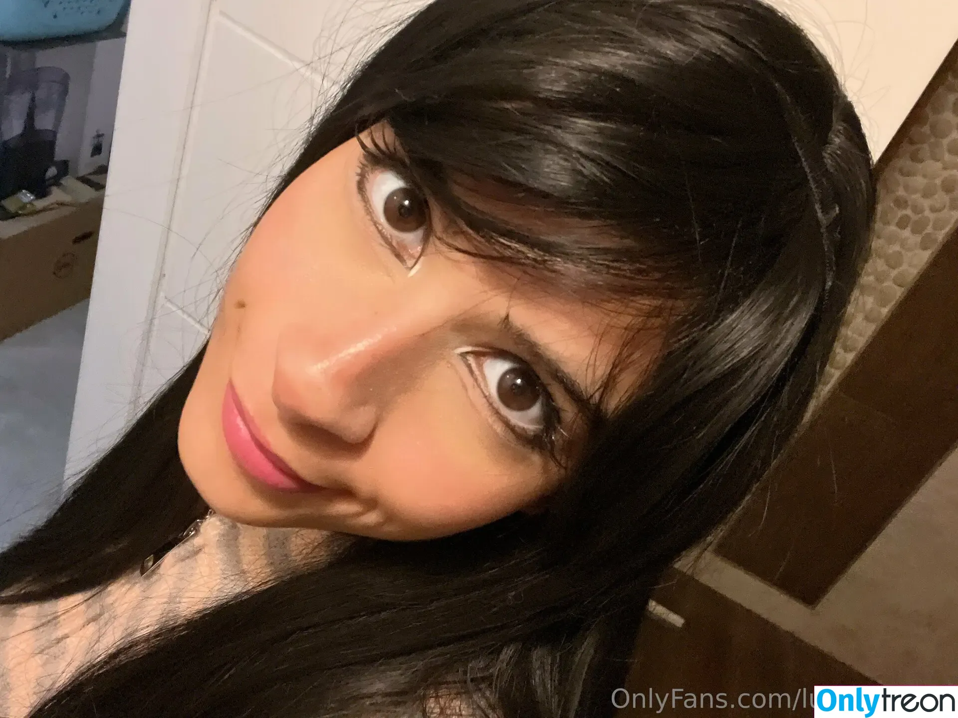 lunaloveton nude photo #0084 (lunaalottonn)
