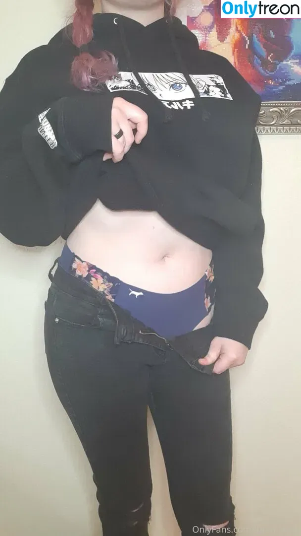 lunar_ashe nude photo #0038 (lunarashe)