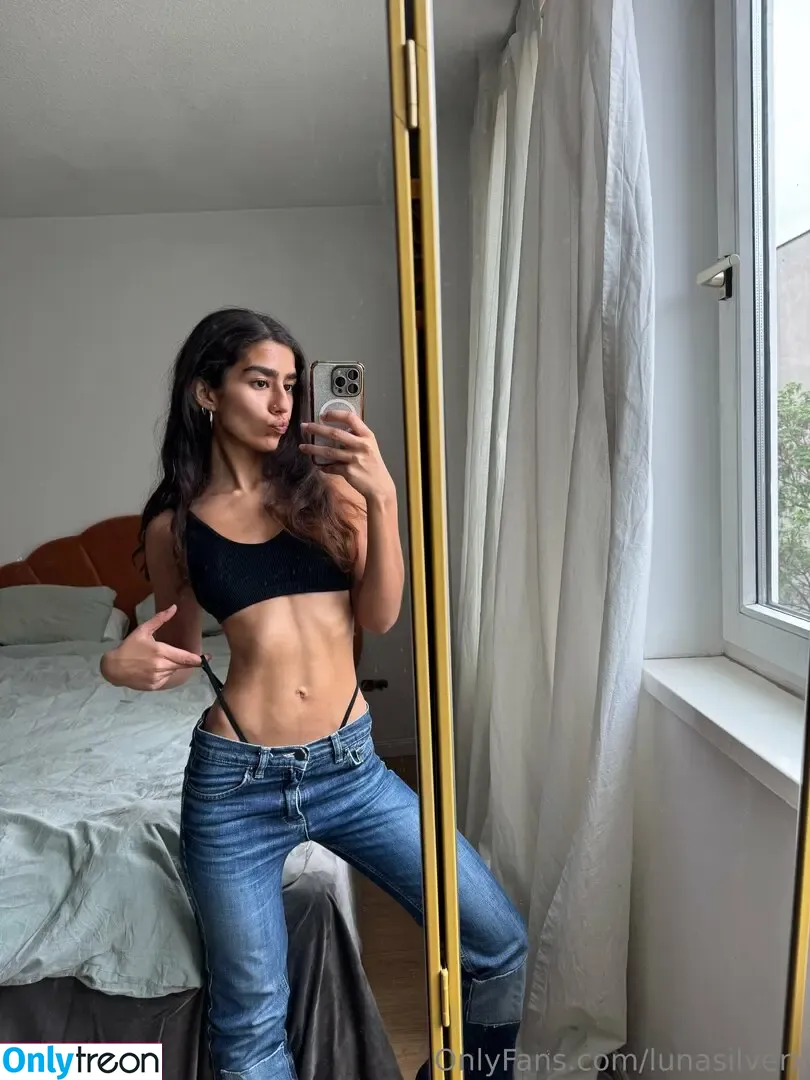 lunasilverx nude photo #0202 (Aaeysha / lunasilverx_)