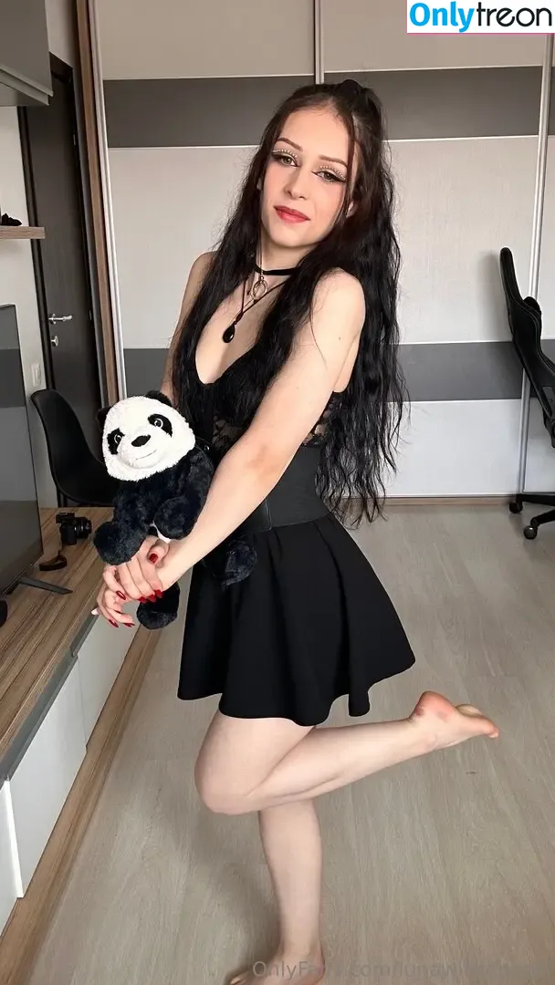 Lunawickedsoul nude photo #0012 (tiklmysoul)