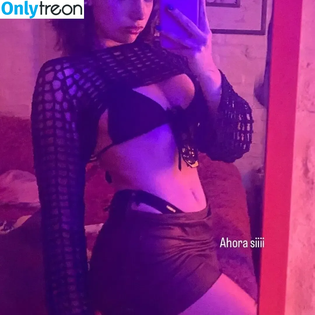 Lupsi_upsi nude photo #0001 (anspawn_time / lulipopminucci)