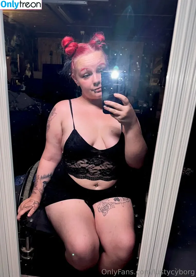 LustyCyborg nude photo #0004 (LustyCyborg)