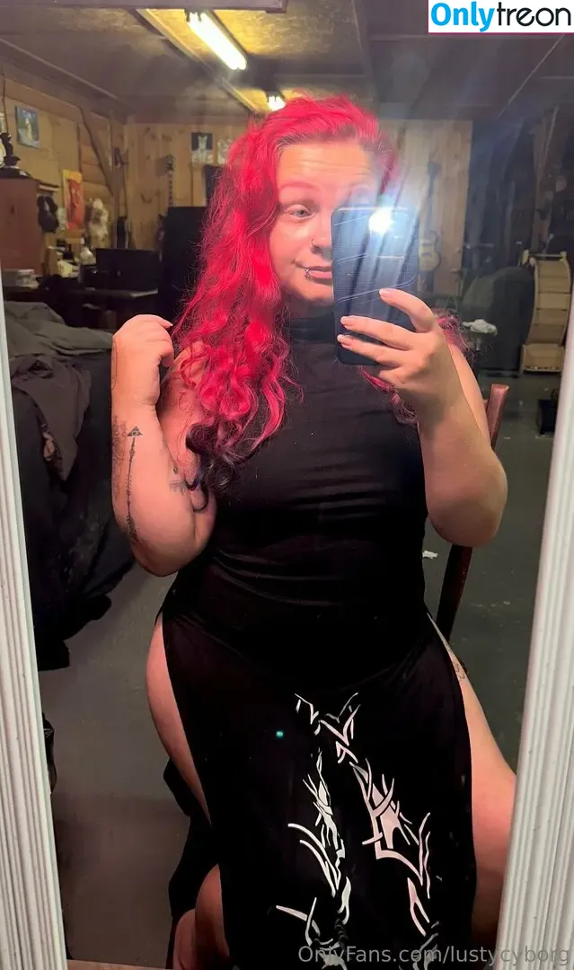 LustyCyborg nude photo #0006 (LustyCyborg)