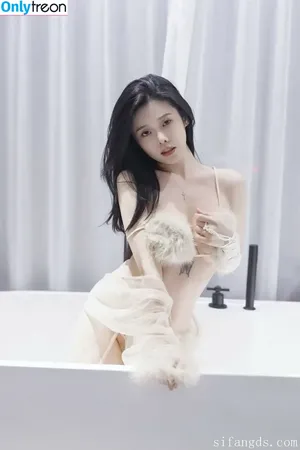 Luvian Ben Neng / Luvian Lee / Luvian本能 / luvian711 / luvianlee nude photo #0315